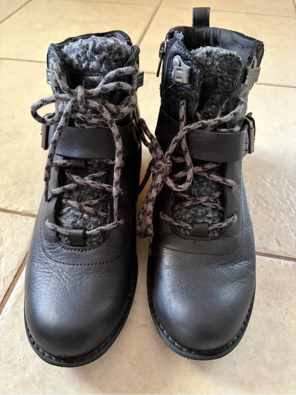 Merrell Women's Shiloh II Waterproof Black Leather Boots - Picture 2 of 7